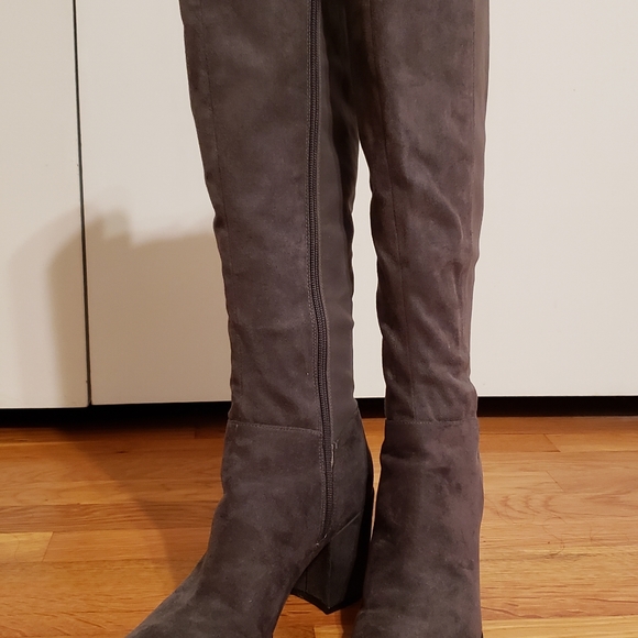 Marc Fisher Shoes - Women's high heel knee boots ,6.5M